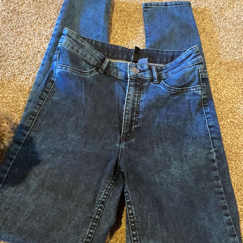 H & M Jeans